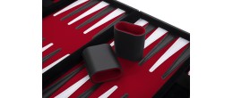 Backgammon 15 pouces- 38 cm Rouge Backgammon Engelhart Longeur:48 cm Largeur:38 cm Age minimum ( en années ):6 ans Matière:simil