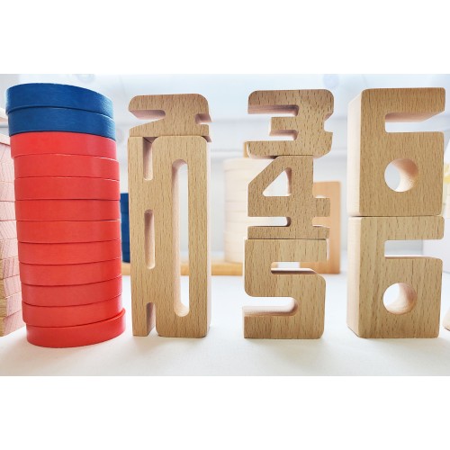 Nombres en blocs Jeux éducatifs et ludiques en bois Dorjee Age minimum ( en années ):3 ans Matière:Bois Types:Activité Montessor