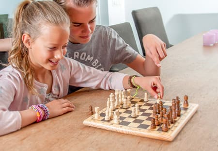 apprendre à jouer aux échecs